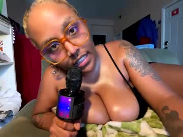 Naomigiirl6 Chaturbate stream image from February 02, 2025