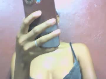 Nirinahfy Chaturbate stream image from February 02, 2025