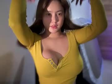 Micaganda1 Chaturbate stream image from February 02, 2025