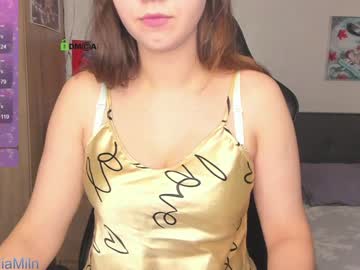 Blueberry_Muffin_ Chaturbate stream image from February 02, 2025