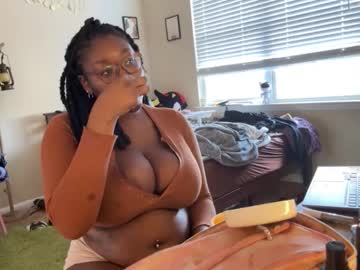 Sweetgirllei Chaturbate stream image from February 02, 2025