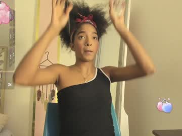 Ava_Bennet_ Chaturbate stream image from February 02, 2025