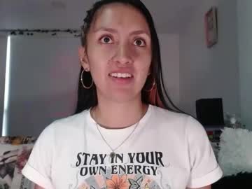 Bella_Marlowe Chaturbate stream image from February 02, 2025