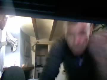 Bernichaoss77 Chaturbate stream image from February 02, 2025