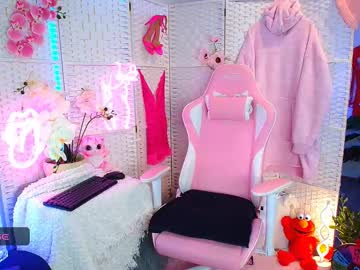 Elliekarrrx Chaturbate stream image from February 02, 2025
