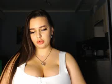 Lisa_Golden_Lady Chaturbate stream image from February 02, 2025