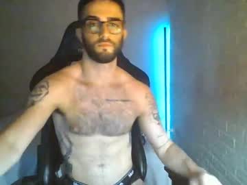 Detzelmm Chaturbate stream image from February 02, 2025