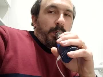 Luluberlu042 Chaturbate stream image from February 02, 2025