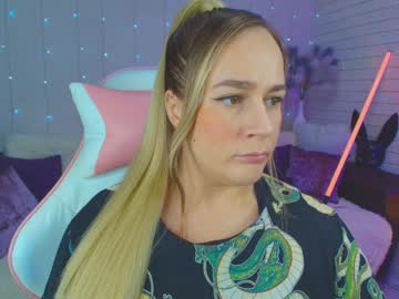 Pepper_Cat Chaturbate stream image from February 02, 2025