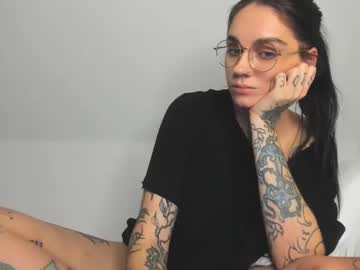 Rokiinbaby Chaturbate stream image from February 02, 2025