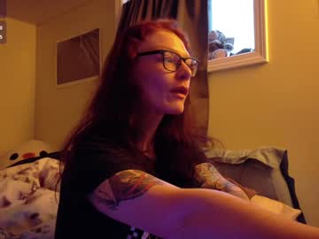 Subbypunkruby77 Chaturbate stream image from February 02, 2025