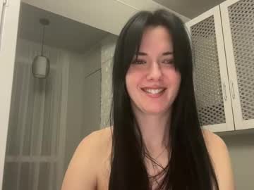 Arina_Beby Chaturbate stream image from February 02, 2025