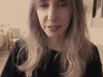 Hey_Gem Chaturbate stream image from February 02, 2025
