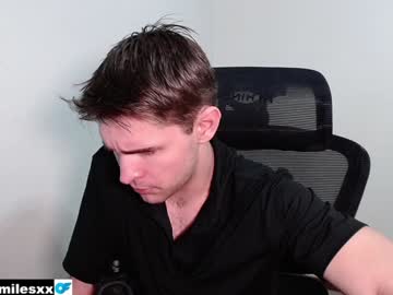 Blakemiles2 Chaturbate stream image from February 03, 2025