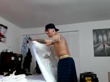 Latinfyre Chaturbate stream image from February 03, 2025