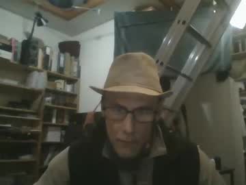 Robbieg7 Chaturbate stream image from February 03, 2025