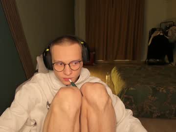 Romeo_Mercy Chaturbate stream image from February 03, 2025
