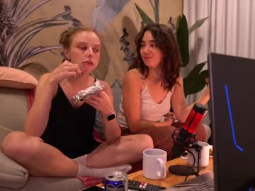 Space_Cassie Chaturbate stream image from February 03, 2025
