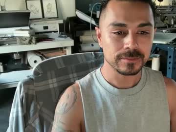 True8inking Chaturbate stream image from February 03, 2025