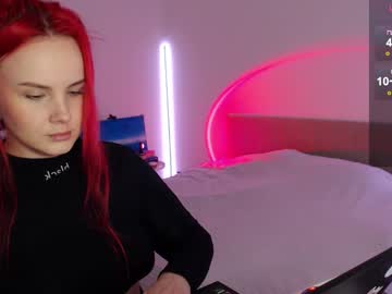 Mi_Cherry Chaturbate stream image from February 03, 2025