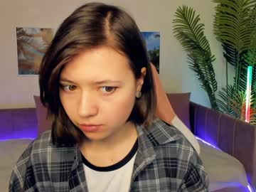 Lina_Brownie Chaturbate stream image from February 03, 2025