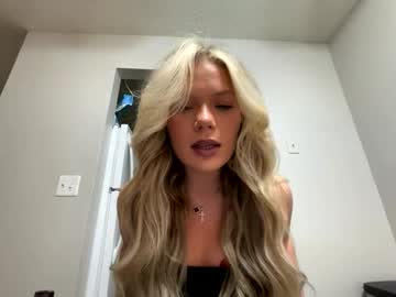 Maeveraes Chaturbate stream image from February 03, 2025