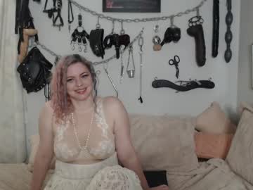 Mohawkmischief Chaturbate stream image from February 03, 2025