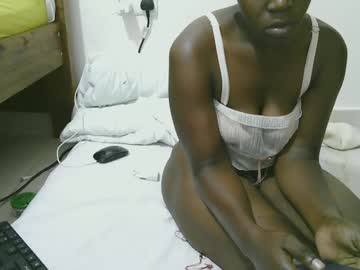 Sweetmarrabel Chaturbate stream image from February 03, 2025