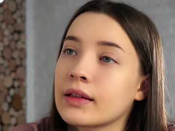 Maidabuoy Chaturbate stream image from February 03, 2025