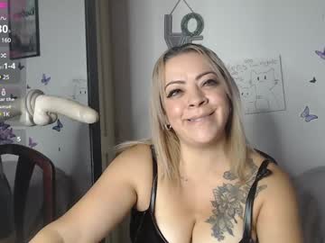 Mature_Liaa Chaturbate stream image from February 03, 2025