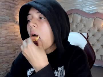 Ava_Broown Chaturbate stream image from February 03, 2025