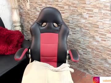 Francesca_Bbw Chaturbate stream image from February 03, 2025
