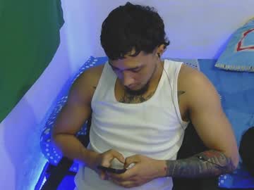 Howy55 Chaturbate stream image from February 03, 2025