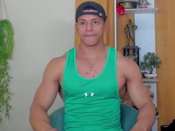 Kale_Tomson Chaturbate stream image from February 03, 2025