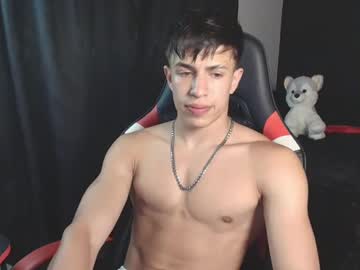 Strong_Jackxxx Chaturbate stream image from February 03, 2025