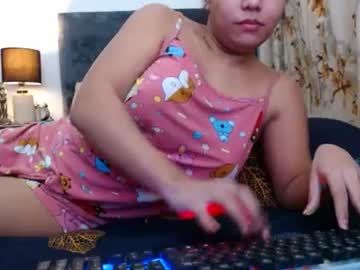 Chocolollipop69 Chaturbate stream image from February 03, 2025
