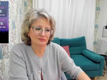 Evelynblissful Chaturbate stream image from February 03, 2025