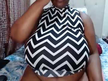 Darkbusty Chaturbate stream image from February 03, 2025
