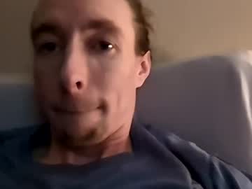 Fuckmerunning1017 Chaturbate stream image from February 03, 2025