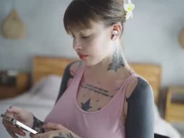 Mileeena Chaturbate stream image from February 03, 2025