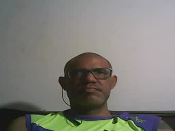 Retlam37 Chaturbate stream image from February 03, 2025