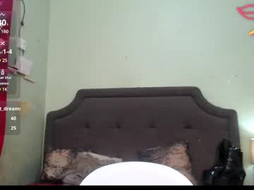 Xkaytlyn_Whitexx Chaturbate stream image from February 03, 2025