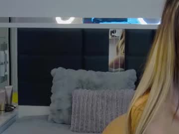 Coraliadiamond Chaturbate stream image from February 03, 2025