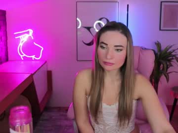 Kriss__Star Chaturbate stream image from February 03, 2025