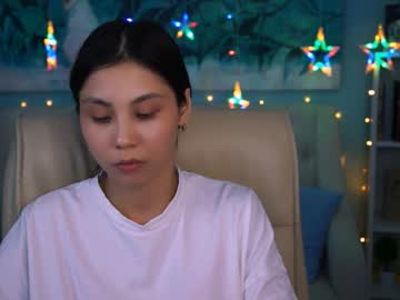 Littlesally_ Chaturbate stream image from February 03, 2025