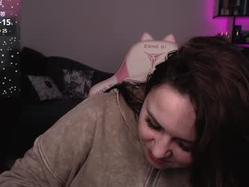 Mari_Moore7 Chaturbate stream image from February 03, 2025