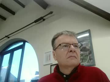 Swchap1217 Chaturbate stream image from February 03, 2025