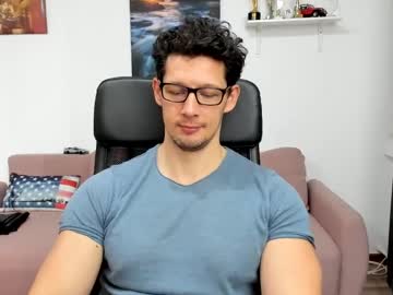 Brutusk1 Chaturbate stream image from February 03, 2025