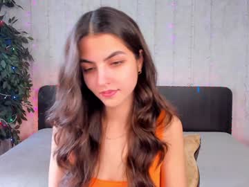 Milana_Crystal_ Chaturbate stream image from February 03, 2025