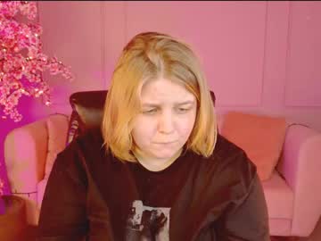 Sladadeew Chaturbate stream image from February 03, 2025